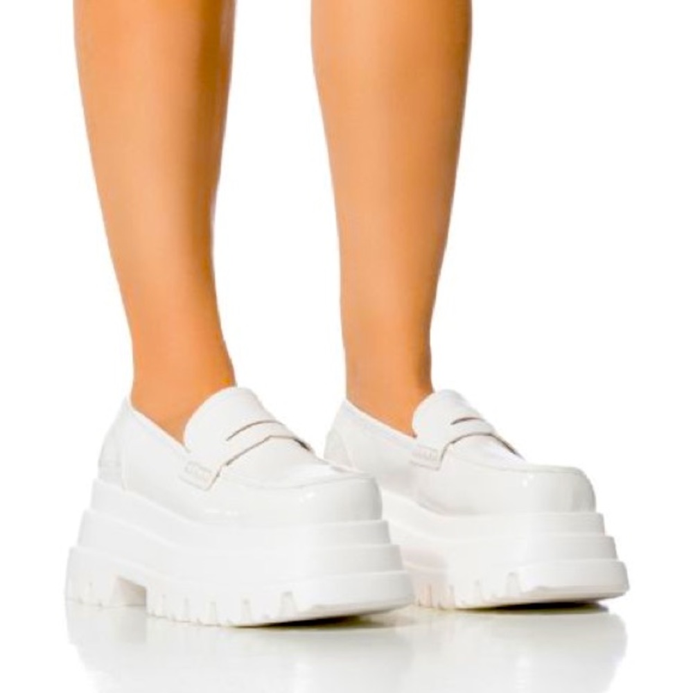 Azalea Wang White Patent Leather Platform Loafer